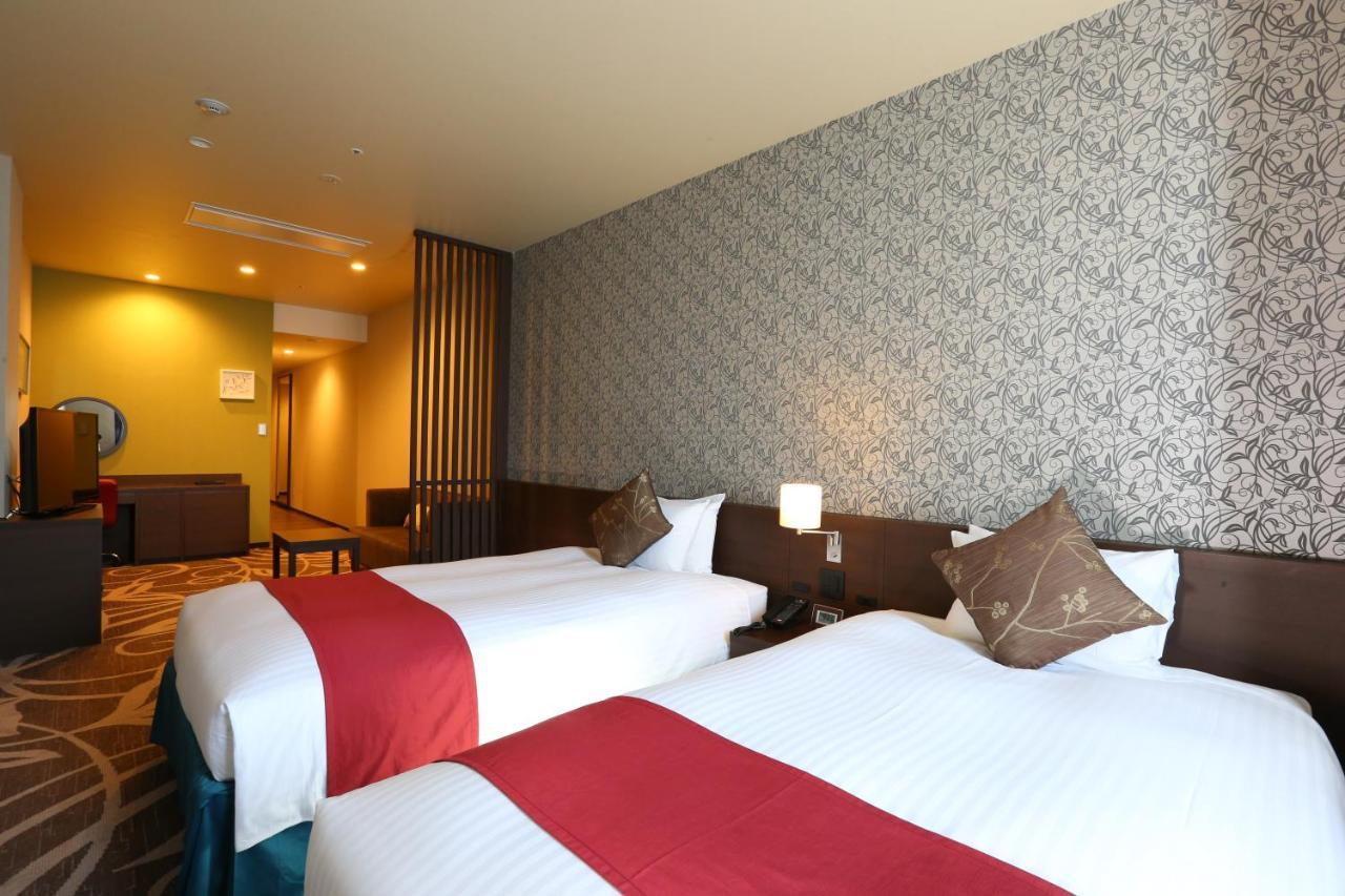 Quintessa Hotel Osaka Bay Екстериор снимка