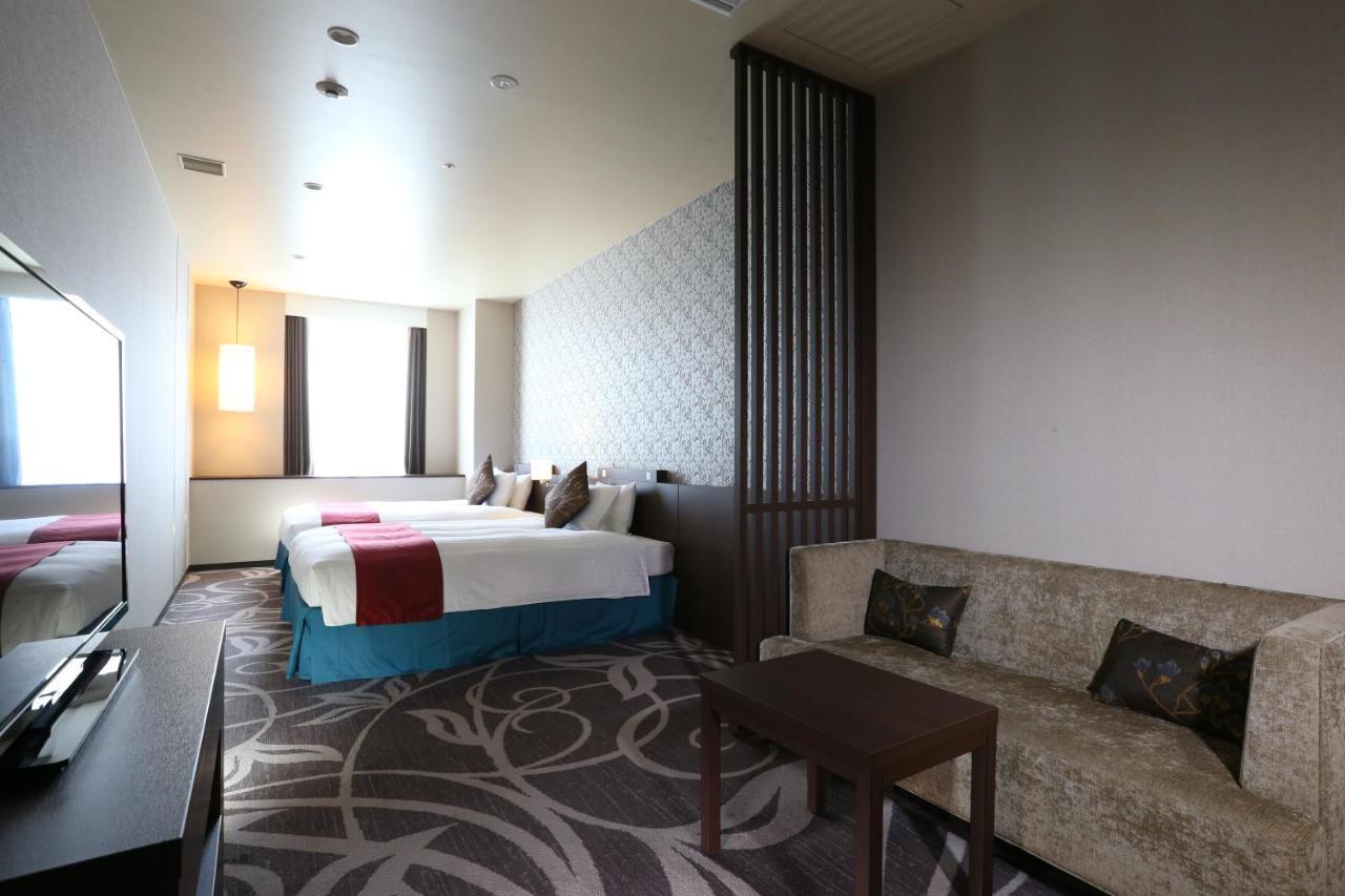 Quintessa Hotel Osaka Bay Екстериор снимка