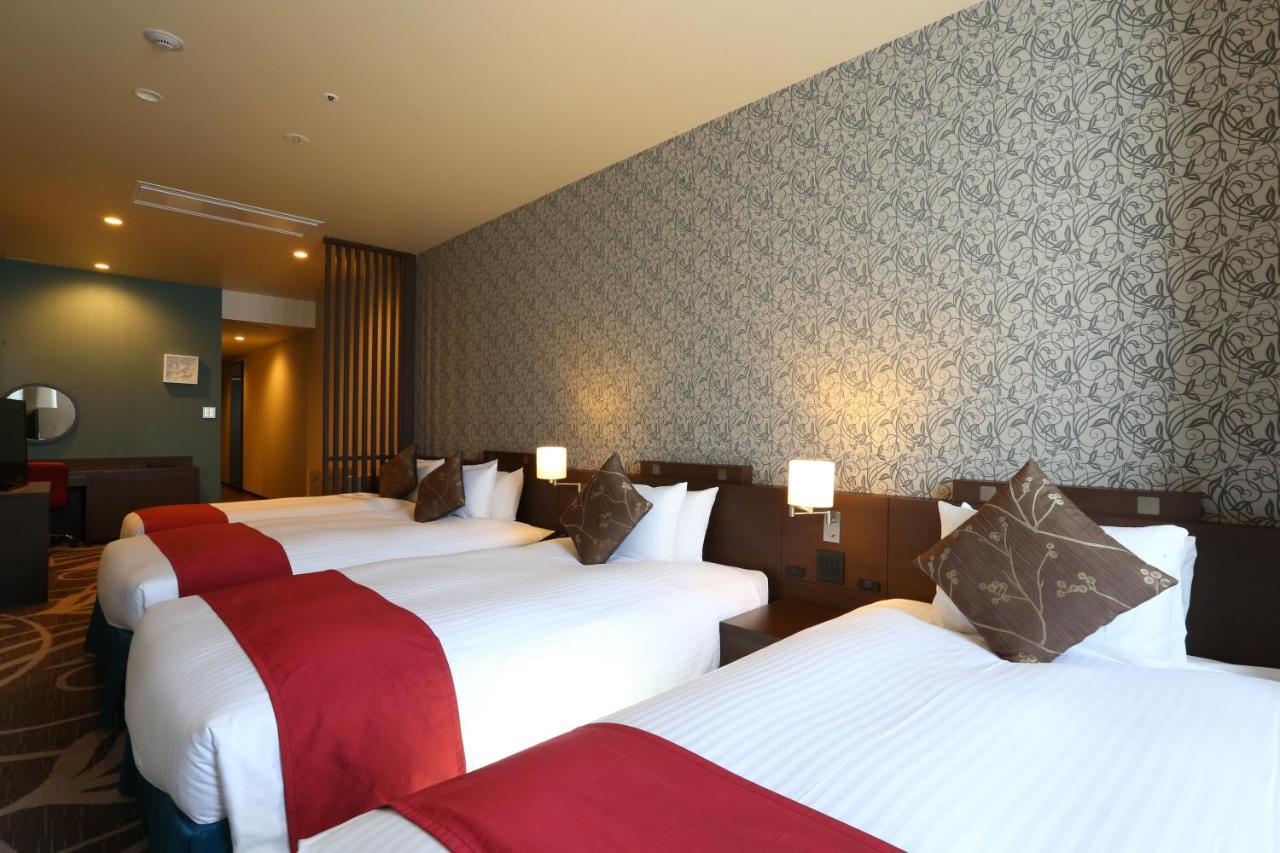 Quintessa Hotel Osaka Bay Екстериор снимка